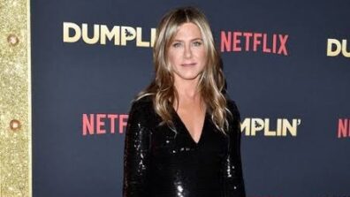 Jennifer Aniston Is Shelling Out Some Party Worthy Cues For Netizens: Go Steal