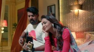 Kumkum Bhagya written update S01 Ep1982 25th October 2021: Abhi sings song for Pragya