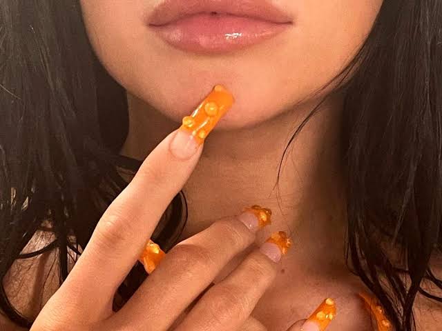 Manicure Ideas From Kylie Jenner That Are Worth Copying, Take Inspiration - 0