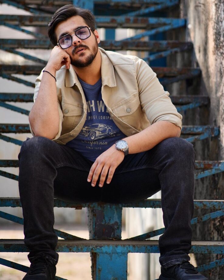 Oh la la: Check out jaw- dropping stylish pictures of Ashish Chanchlani and Bhuvan Bam - 4