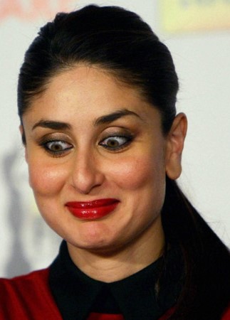 Oops! Take A Look At These 10 Embarrassing Moments Of Kareena Kapoor That Bebo Will Never Want Us To See - 7