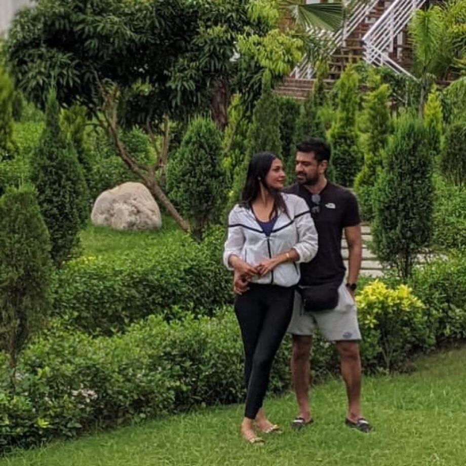Pavitra Punia-Eijaz Khan are lovebirds: check candid unseen romantic photos - 2