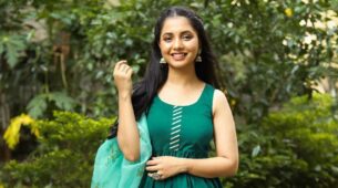 Sayali Sanjeev Hottest Ethnic Looks On Instagram That Will Leave You Stunned