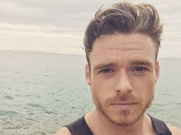 Selfie Game On Point! Richard Madden’s Instagram Is Full Of Dearth Selfies And Here’s A Proof - 4