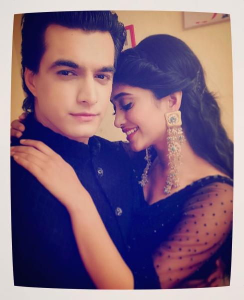 Cuteness Overloaded: Take A Glimpse At Shivangi Joshi & Mohsin Khan’s Pics From YRKKH, That Will Make Your Hearts Melt - 12