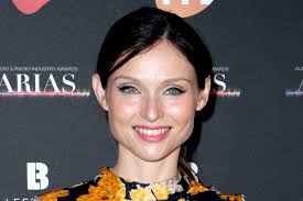 Shocking! Sophie Ellis- Bextor Reveals Being Assaulted At The Age Of 17; Feels Stupid And Ashamed - 3