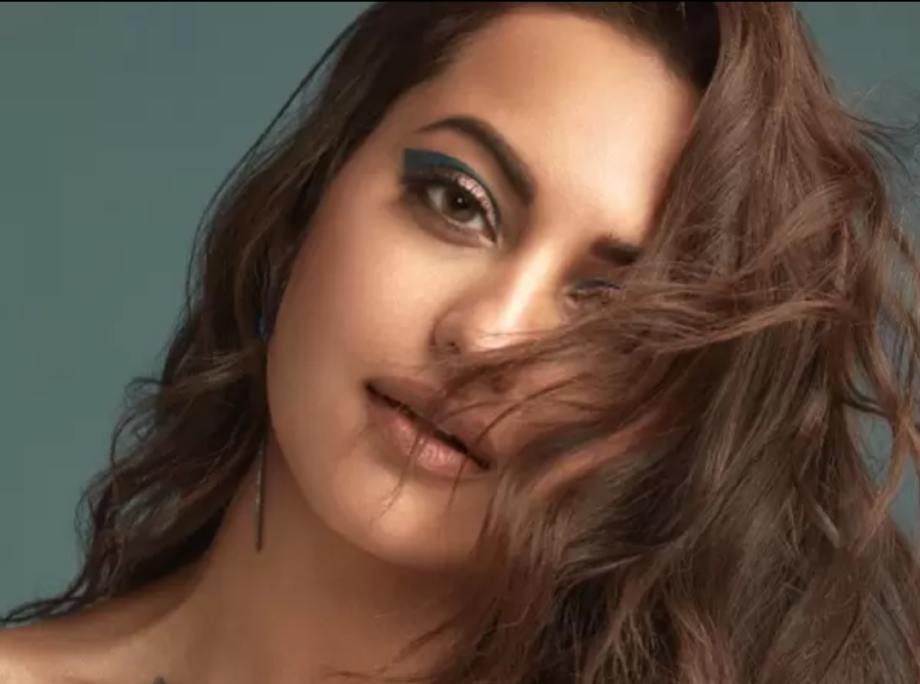 Sonakshi Sinha’s Makeup Looks That We Wanna Recreate, Take Inspiration From One Of The Best In Business! - 1