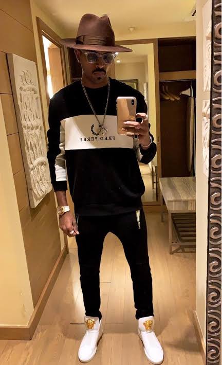 Visit The Airport In Swag With Hardik Pandya: Best Airport Outfits To Bookmark For - 1