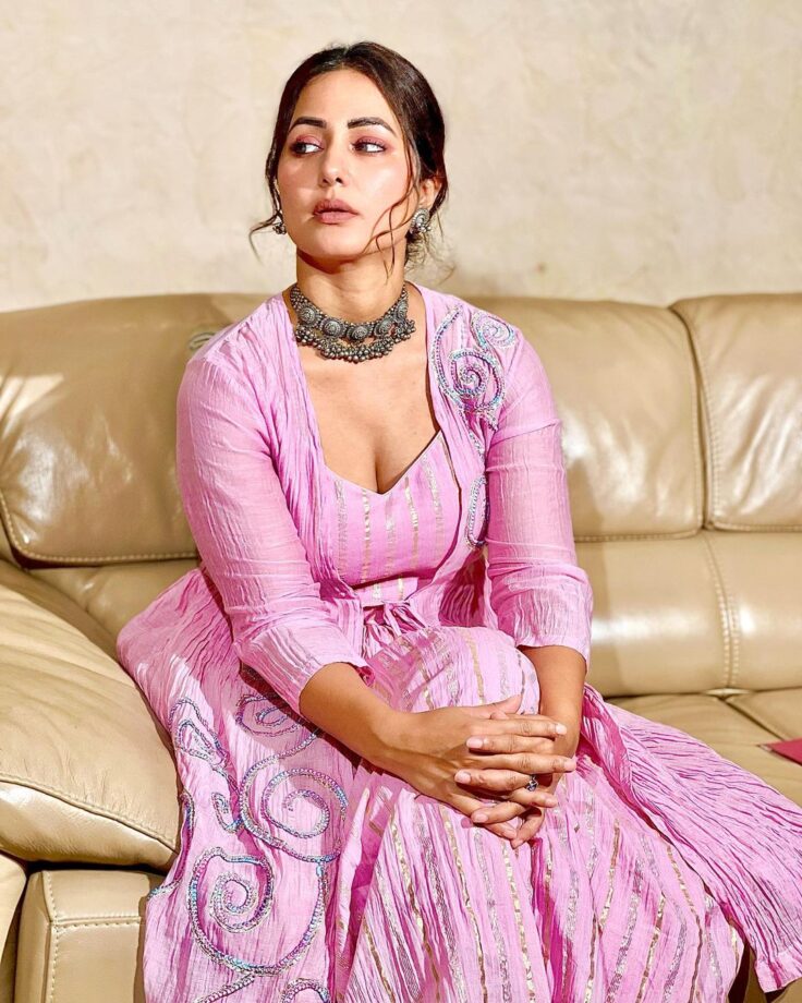 Lilac Is Truly The Colour Of The Season! Times When Hina Khan Stunned In Lilac & We Can’t Stop Drooling - 5