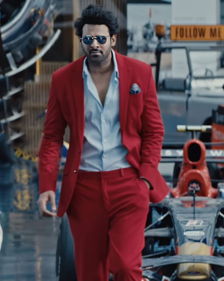 Suriya, Prabhas, Dhanush: Attractive looks in suits - 4