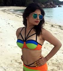 Taarak Mehta Ka Ooltah Chashmah Fame Priya Ahuja Aka Rita Reporter Looks Ethereal In These Bikini Pictures - 5