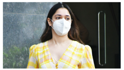 Tamannaah Bhatia Looks Hot Chic In Yellow And Here Are Some Pics To Prove It To You