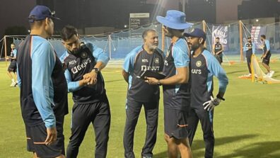 Thala Is Back: MS Dhoni reunites with Indian cricket team ahead of T20 World Cup, see viral pic