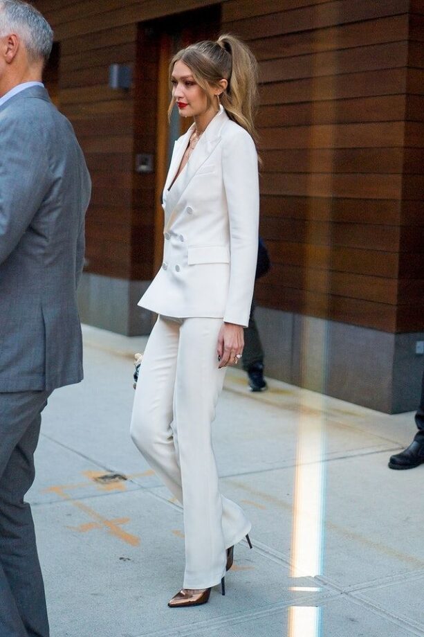 The Perfect Pantsuit Doesn’t Exist: Gigi Hadid Teaches Us How To Slay Our Pantsuit With Ease - 0