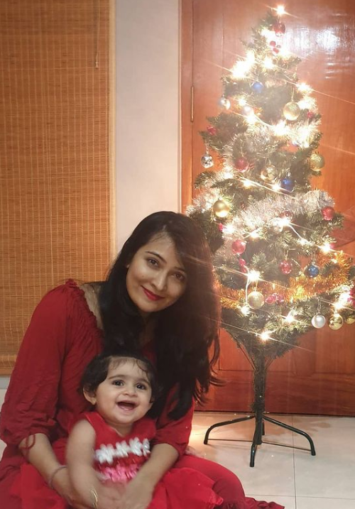 Twinning Diaries Of Radhika Pandit And Baby Are Major Fashion Goals, See Here - 4