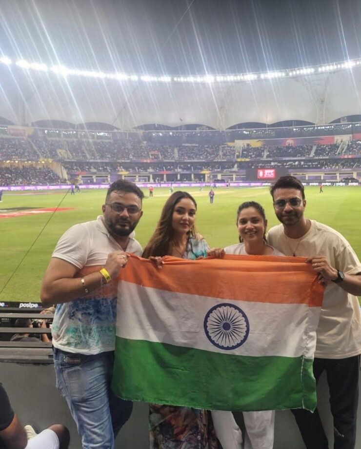 “We Love India,” Ankita Lokhande holds Indian flag with Pakistani fan at Ind VS Pak T20 World Cup 2021 match, see pictures - 0