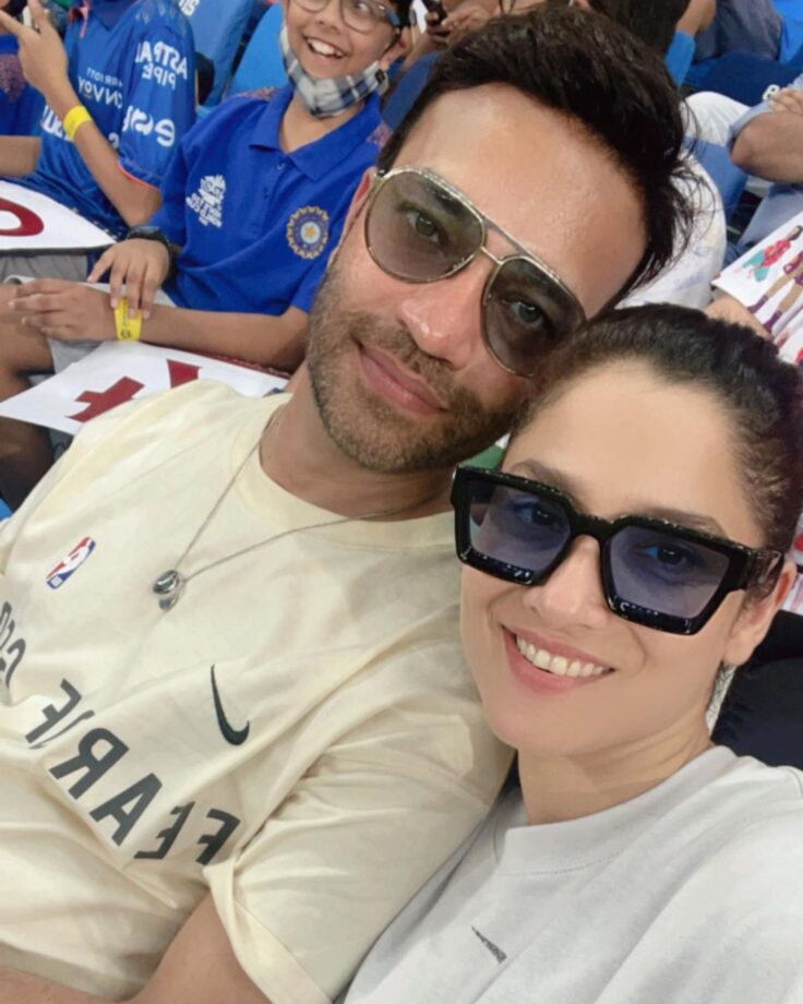 “We Love India,” Ankita Lokhande holds Indian flag with Pakistani fan at Ind VS Pak T20 World Cup 2021 match, see pictures - 3