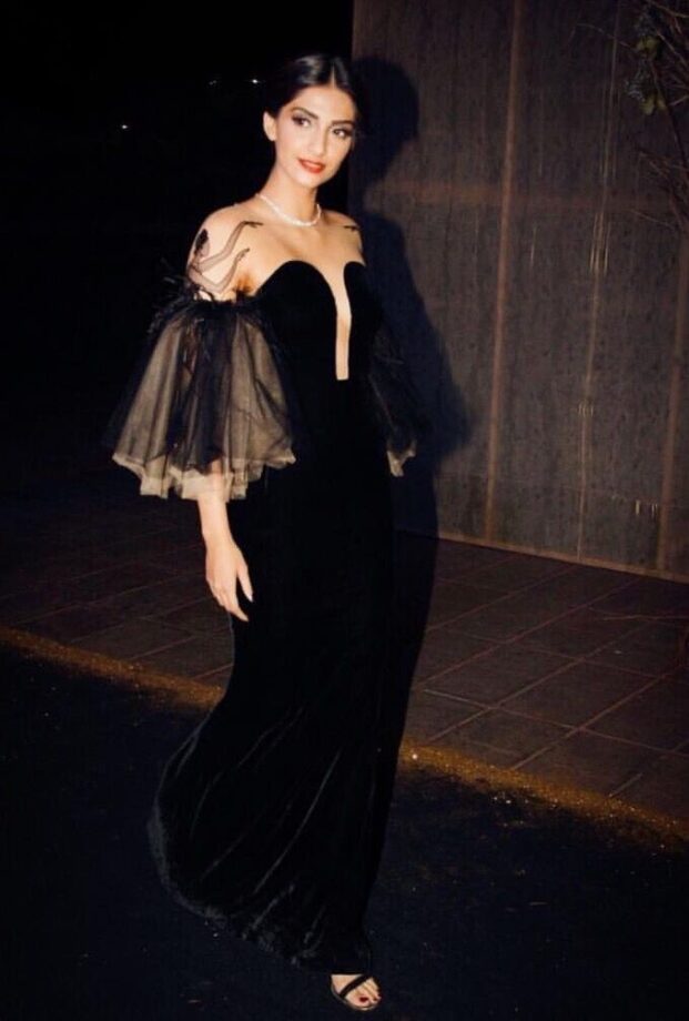 5 Times Sonam Kapoor Ahuja Proved That Black Outfits Can Never Go Out Of Style; Yay Or Nay - 0