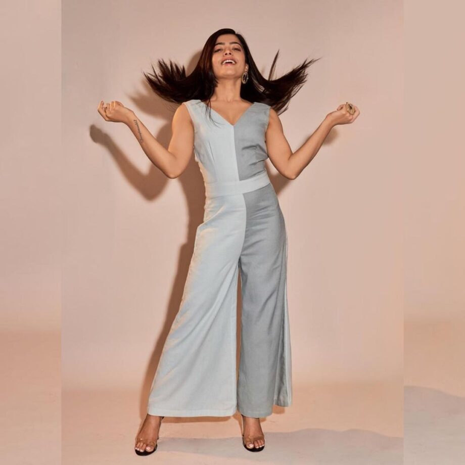 6 Elegant Outfits Of Rashmika Mandanna That Make Her The Dream Girl Of The Nation - 3