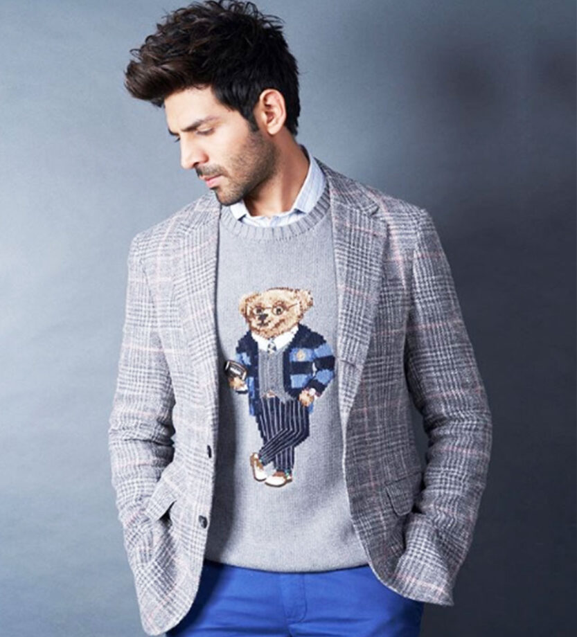 Best Of Kartik Aaryan’s Blazer Looks - 3