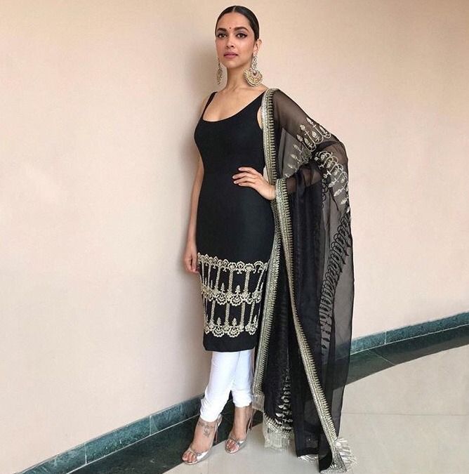 Black For The Win! Alia Bhatt’s Anarkali Kurta Or Deepika Padukone’s Straight Kurta: Which Desi Black Outfit Would You Like To Pick? - 1