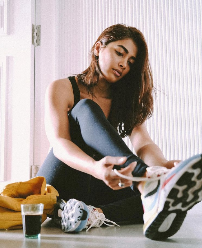 Fitness Inspiration Is Straight Coming From Pooja Hegde, Check Out Her Gym Sessions - 0