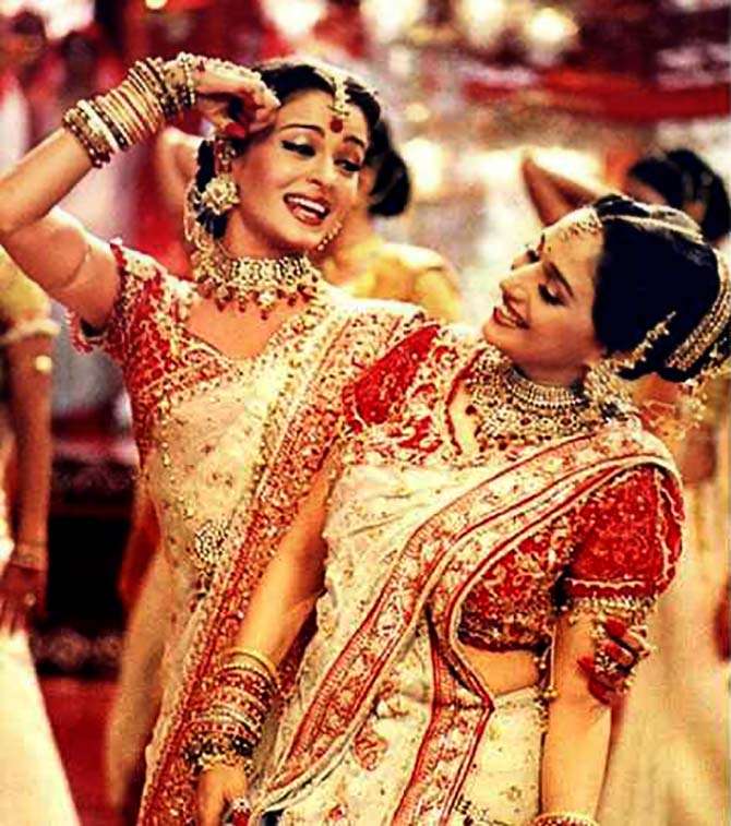 From Madhuri Dixit’s Outfits To The Set Cost: 5 Extravagant Things From Devdas That Prove It Is One Of The Most Expensive Movies In Indian Cinema - 1