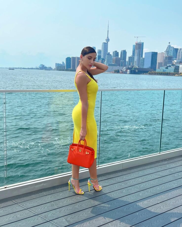 Haye Garmi! 5 Times Nora Fatehi Made Heads Turn In Bodycon Gowns; From Sheer To Velvet - 3