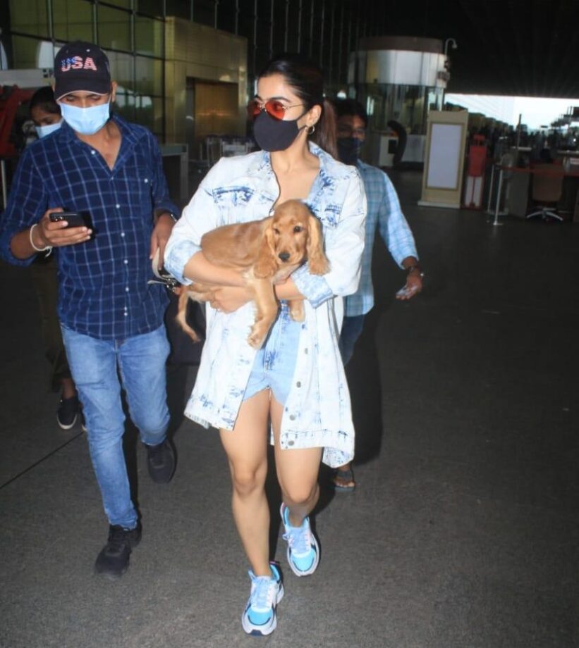 Hit The Airport In Comfortable And Classy Fashion: Take Cues From Rashmika Mandanna - 3