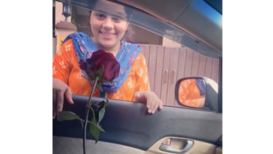 How Romantic! A Pakistani Man Surprising His Wife With A Little Gift Which Left Her Blushing & Smiling Has Went Viral, Watch