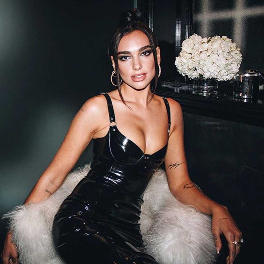 It’s Time To Jazz Up Your Beauty Looks: Dua Lipa’s Best Looks To Try If You Like To Experiment With Makeup! - 2