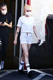 Kristen Stewart Looks Hot Babe In Cropped T-Shirt And White Shorts: See Pics - 0