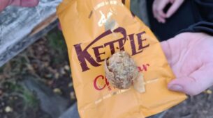 LOL! A Viral Video Of Potato Chips Packet With Whole Potato Instead Of ‘Chips’ Will Make You Go LOL, Watch ASAP