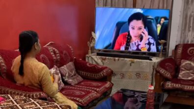 LOL! HILARIOUS! A Video Of A Desi Mom Busy Watching Anupamaa On TV Reprimanded Her Daughter For Disturbing Her Will Make You Giggle!