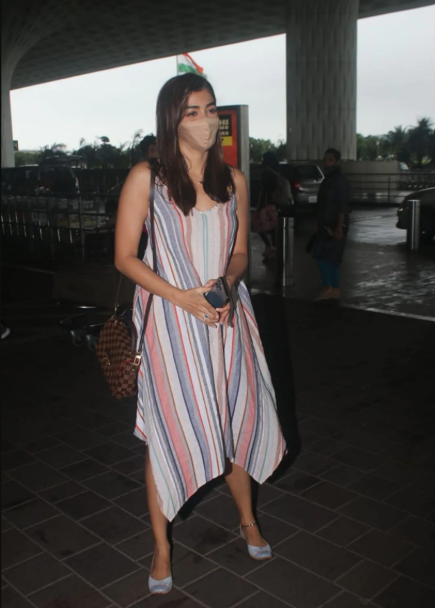 Love For Stripes: 5 Times Pooja Hegde Proved That Stripes Can Never Go Out Of Fashion And Are Here To Stay - 0