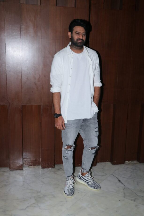 Oh Boy! Decent To Stylish Fashion Of Prabhas Are Heart-Melting: Take Notes - 5