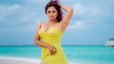 Rashami Desai shares hot beachside photo, Monalisa says “kya iraada hai???”