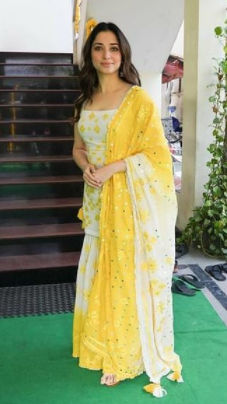 Tamannaah Bhatia’s Best Ethnic Outfits That Will Leave You Numb - 1