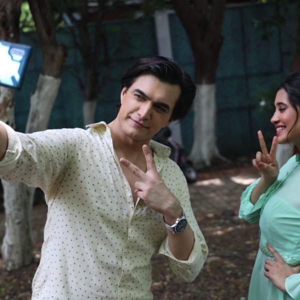 Cuteness Overloaded: Take A Glimpse At Shivangi Joshi & Mohsin Khan’s Pics From YRKKH, That Will Make Your Hearts Melt - 2