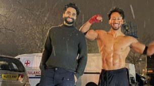 Tiger Shroff ‘dares to bare’, poses shirtless like a hunk in showfall
