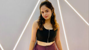 TMKOC actress Palak Sindhwani aka Sonu looks hot in black bralette, see pictures
