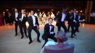 Watch: A Crazy Video Of The Groom And His Groomsmen Dancing For The Bride Will Pep Up Your Day Instantly!