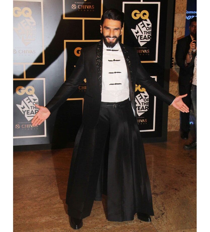 Weird Or Innovative? 5 Times Ranveer Singh Proved That Boring Is Out Of His Style Dictionary; Take A Look - 1