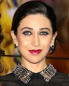 What Better Than Striking Pout? Karisma Kapoor’s Lipstick Shades We Need To Add To Our Vanity Kit, Take Cues - 0