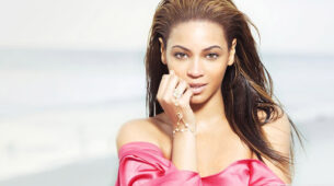What’s Better Than A Striking Pout? Beyonce’s Lipstick Shades We Need To Add To Our Vanity Kit