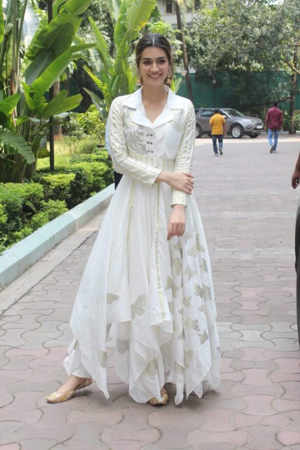 5 Anarkalis To Steal From Kriti Sanon’s Wardrobe - 4