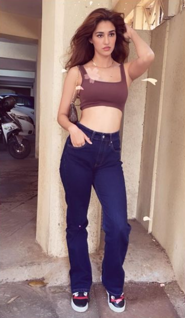 5 Crop Tops From Disha Patani’s Closet That Will Make Heads Turn - 0