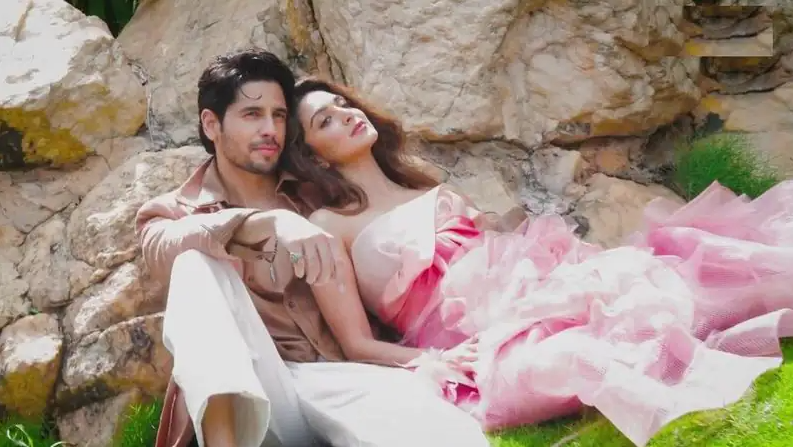 Sidharth Malhotra And Kiara Advani’s Glam Pics That Give Couple Goals: See Pics - 1