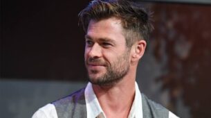 Serving looks! Taking Pose Inspiration From Chris Hemsworth To Look Hot & Sassy