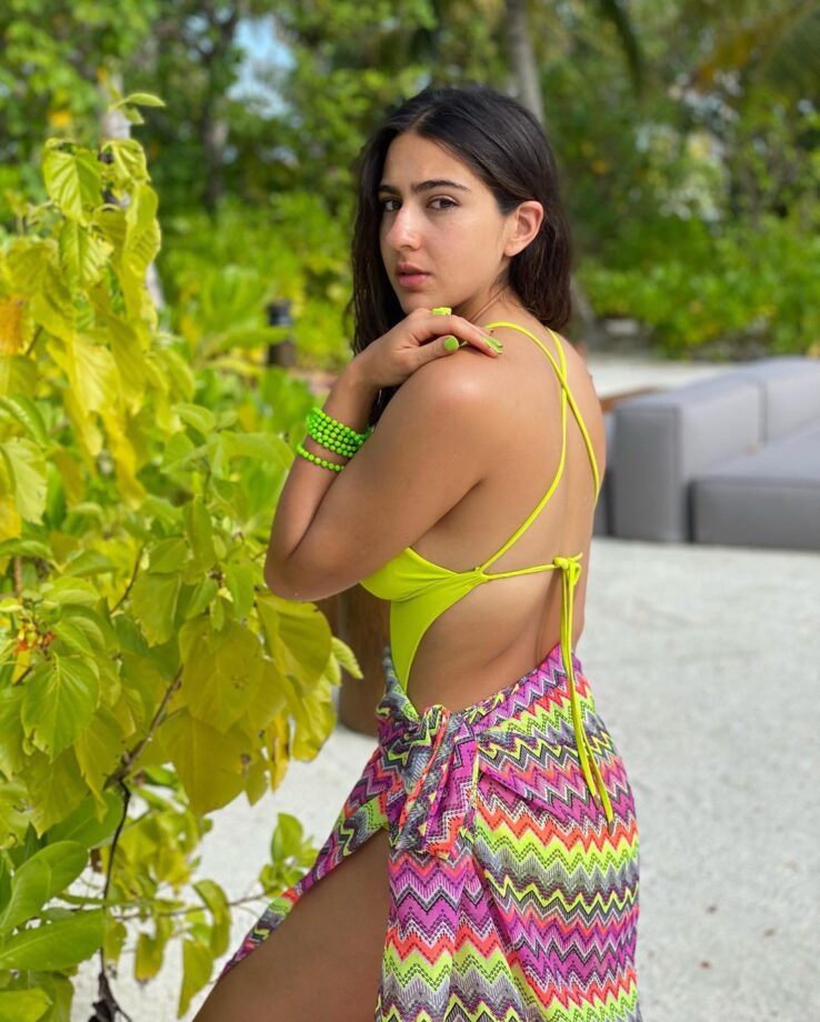 A List Of Things To Pack For Your Next Vacay From Sara Ali Khan, Shanaya Kapoor, And Many More - 0